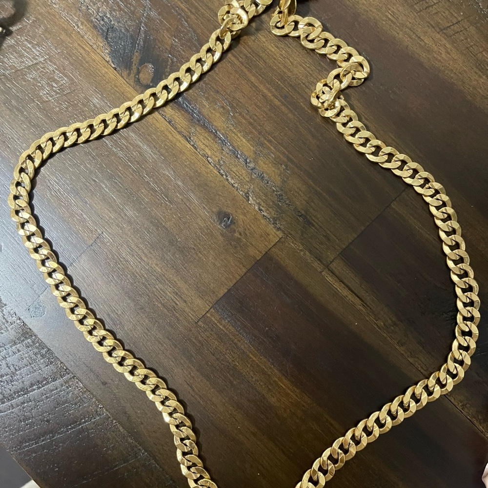 18kt gold plated Cuban link chain